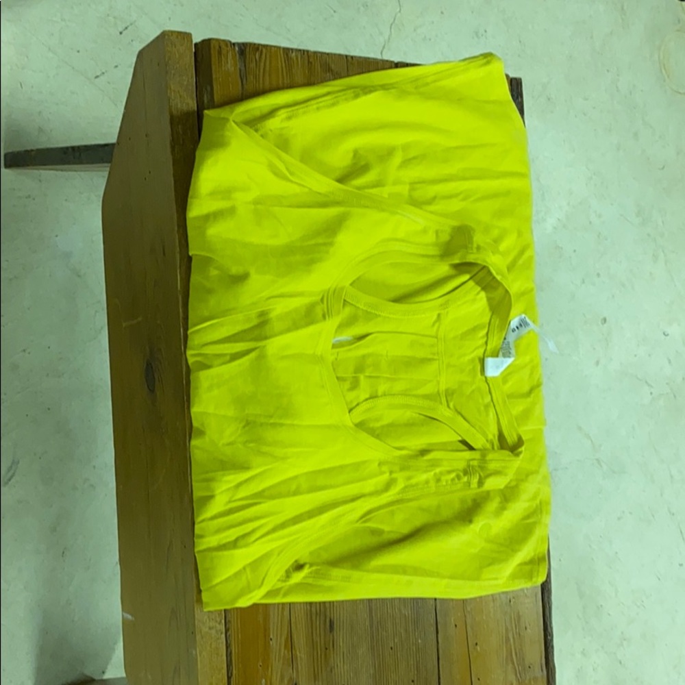 Lululemon tank
